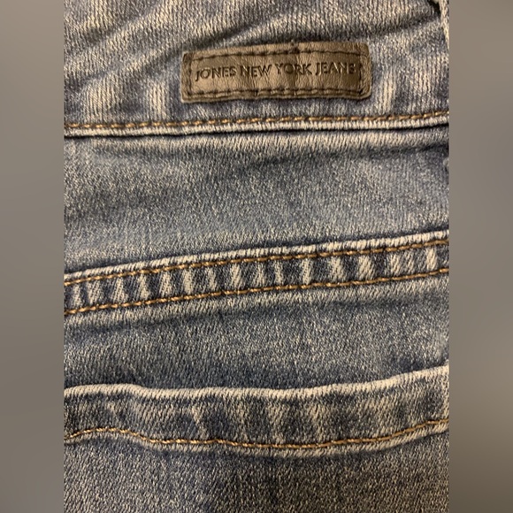 Jones New York Jeans size 10 - Picture 8 of 9